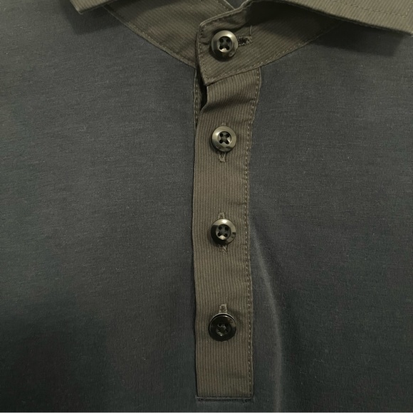 Lululemon Men’s Gray Contrast Collar Precision Polo. - Picture 10 of 11